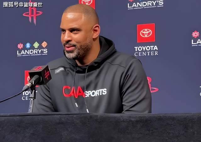 火湖大战！互放烟雾弹！双核打不打？包夹不包夹？